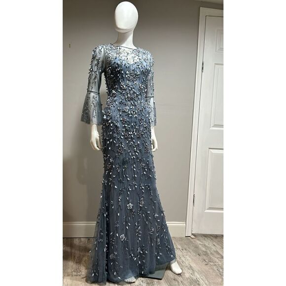 Theia Flounce Sleeve 3-D Embroidered and Beaded  Dusty Blue Gown Size 2 - Picture 2 of 14